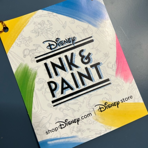 NWT Disney Key - Ink & Paint 🎨 - Picture 5 of 7